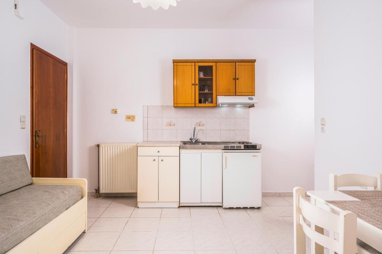 Captain Michalis Apartments Galatás Zewnętrze zdjęcie